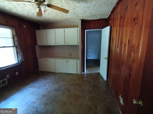 1214 Lloyd Drive, Forest Park, GA 30297