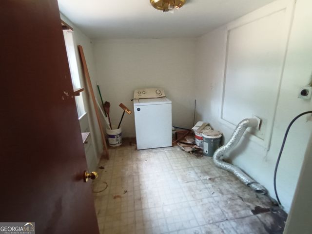 1214 Lloyd Drive, Forest Park, GA 30297