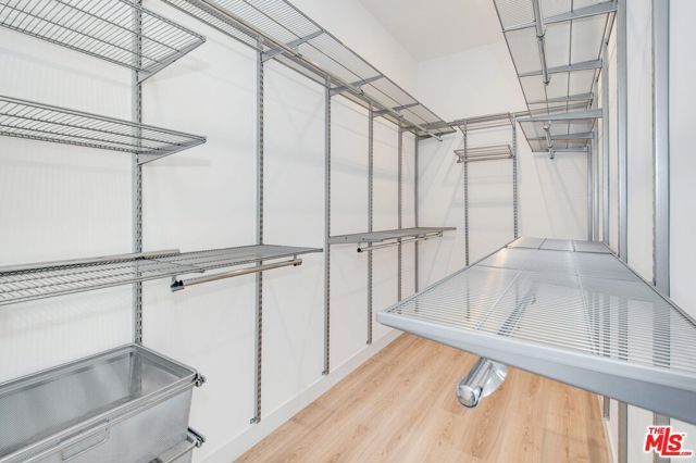 361 N Genesee Avenue 4, Los Angeles, CA 90036