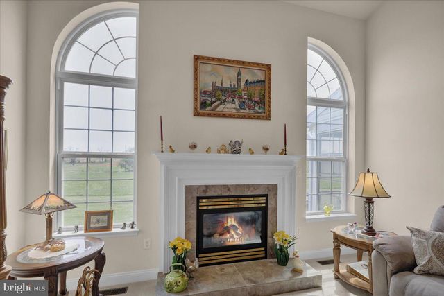 404 SOUTHFIELD DR, Oley, PA 19547