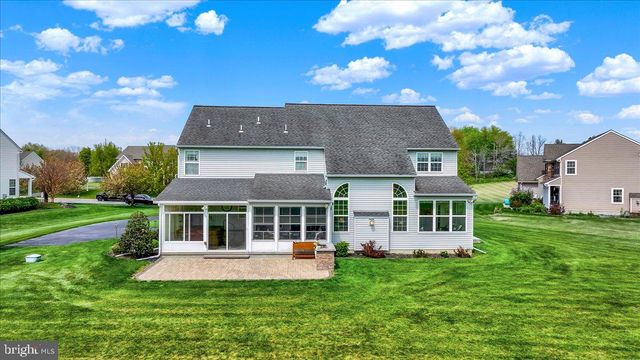 404 SOUTHFIELD DR, Oley, PA 19547
