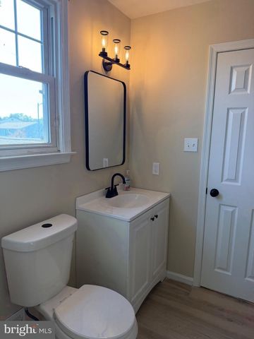 65 LINCOLN DR, Clementon, NJ 08021