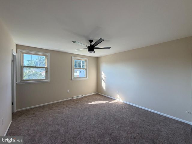 65 LINCOLN DR, Clementon, NJ 08021