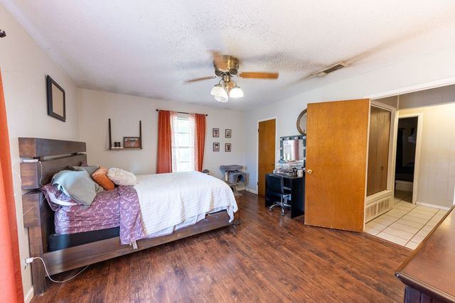 303 Wanda Drive, Winnsboro, TX 75494