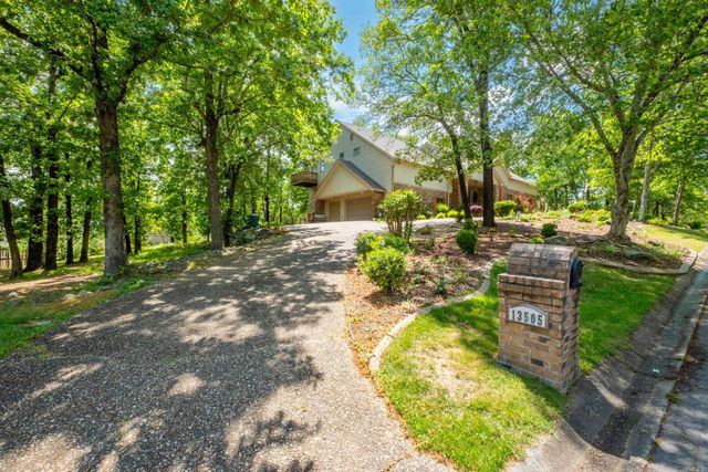13505 Saddle Hill Drive, Little Rock, AR 72212