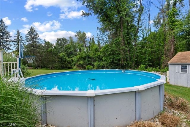 5 Bethel Ct, Vernon Twp., NJ 07461