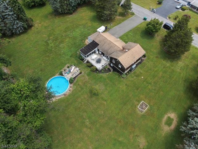 5 Bethel Ct, Vernon Twp., NJ 07461
