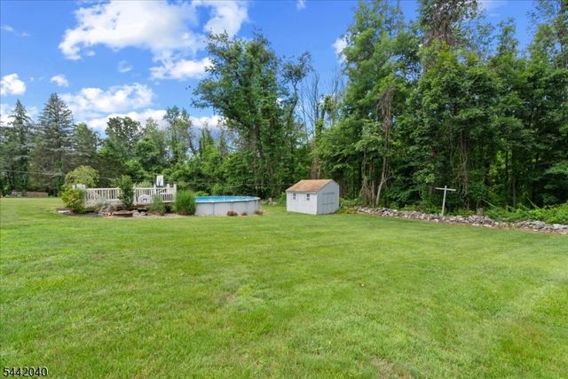 5 Bethel Ct, Vernon Twp., NJ 07461