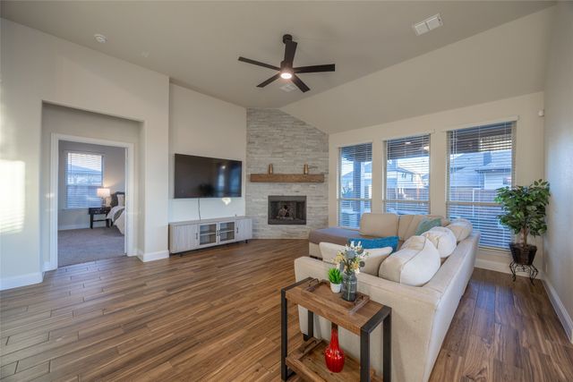 4437 Lupine Estate Drive, Joshua, TX 76058