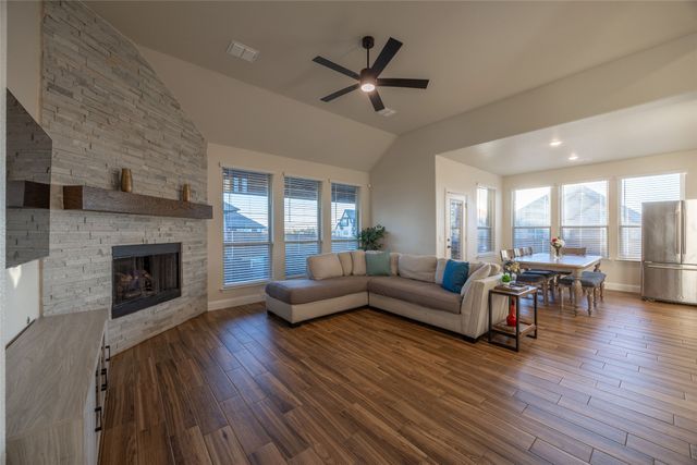 4437 Lupine Estate Drive, Joshua, TX 76058