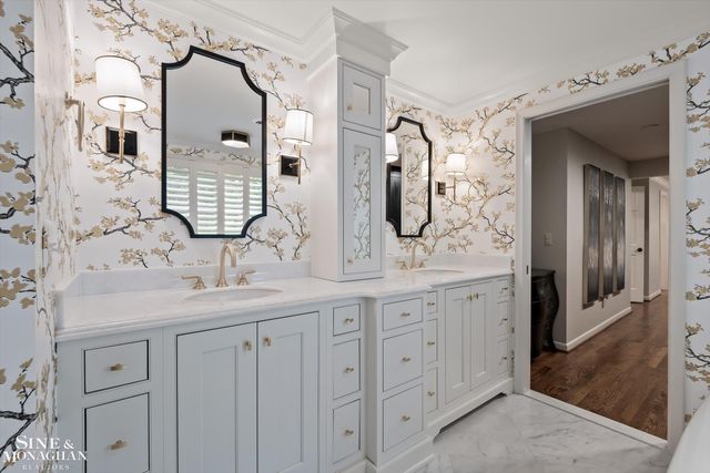 263 Lakeland Street, Grosse Pointe, MI 48230