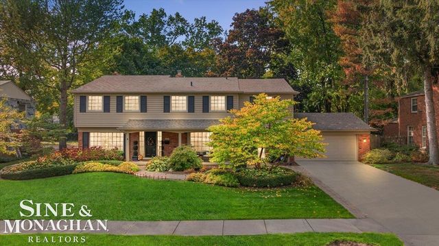 263 Lakeland Street, Grosse Pointe, MI 48230