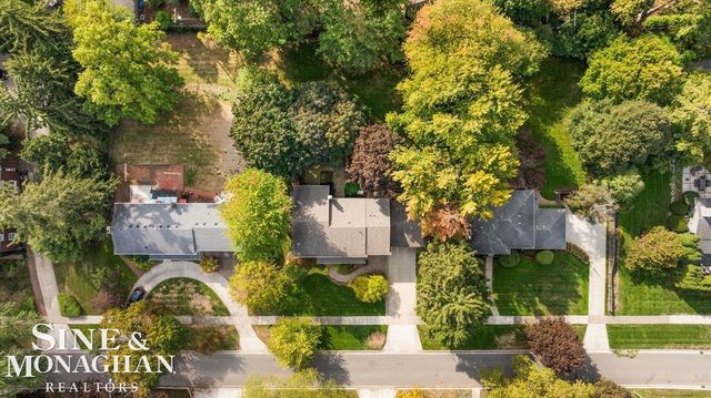 263 Lakeland Street, Grosse Pointe, MI 48230