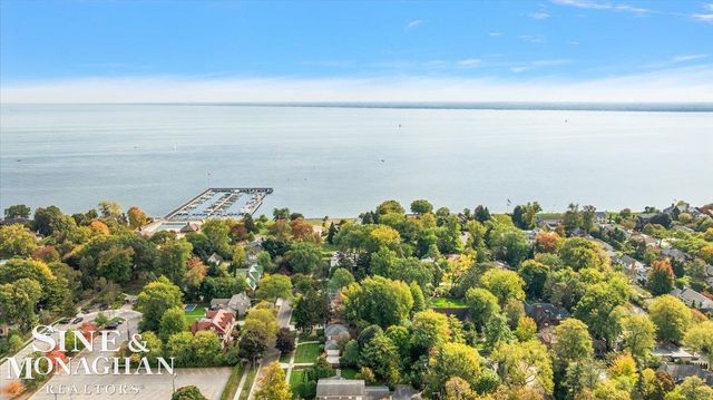 263 Lakeland Street, Grosse Pointe, MI 48230
