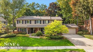263 Lakeland Street, Grosse Pointe, MI 48230