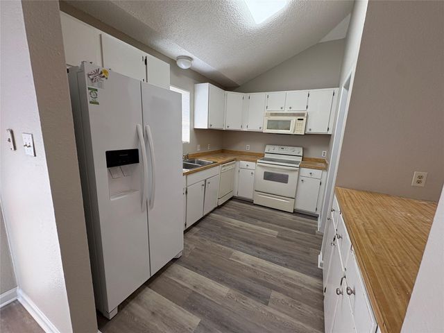 601 Valley ST, San Marcos, TX 78666