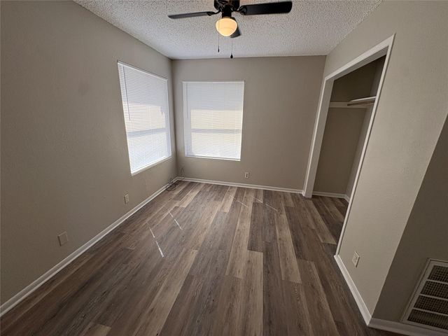 601 Valley ST, San Marcos, TX 78666