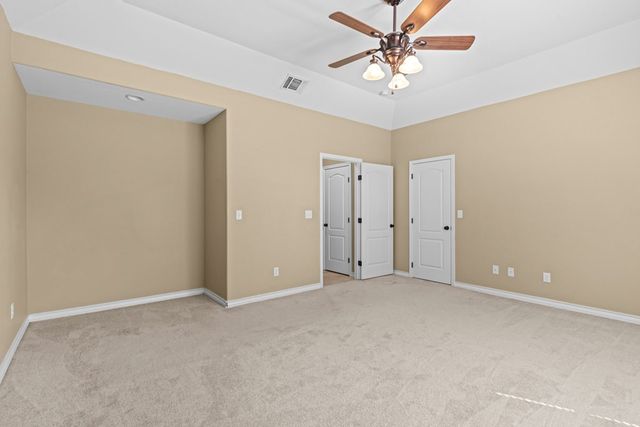 6611 Driftwood Dr, Gardendale, TX 79758