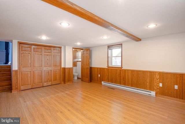 2401 BELL DR, Reading, PA 19609