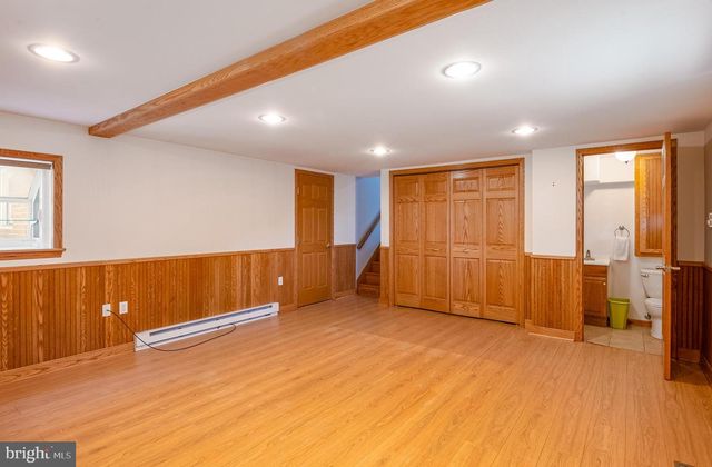 2401 BELL DR, Reading, PA 19609