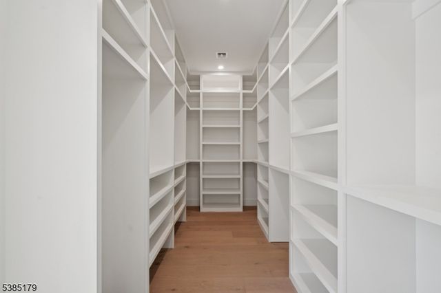 16 Terrace Rd, New Providence Boro, NJ 07974