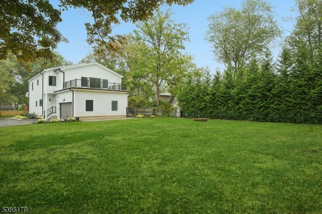 16 Terrace Rd, New Providence Boro, NJ 07974