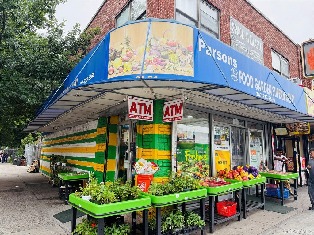 87-94 Parsons Boulevard, Jamaica, NY 11432 — exterior