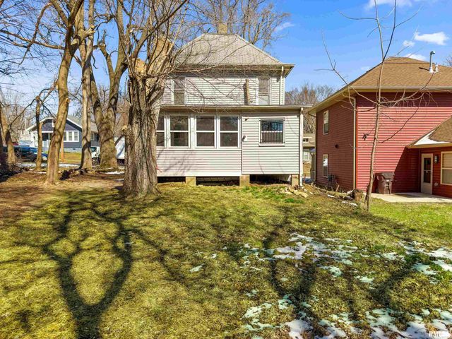 908 E BEHRENDS Avenue, Peoria, IL 61603