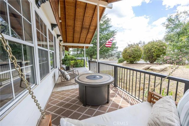 28977 Long Hollow Court North, Coarsegold, CA 93614