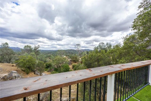 28977 Long Hollow Court North, Coarsegold, CA 93614