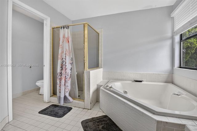 1580 SW 87th Terrace, Pembroke Pines, FL 33025