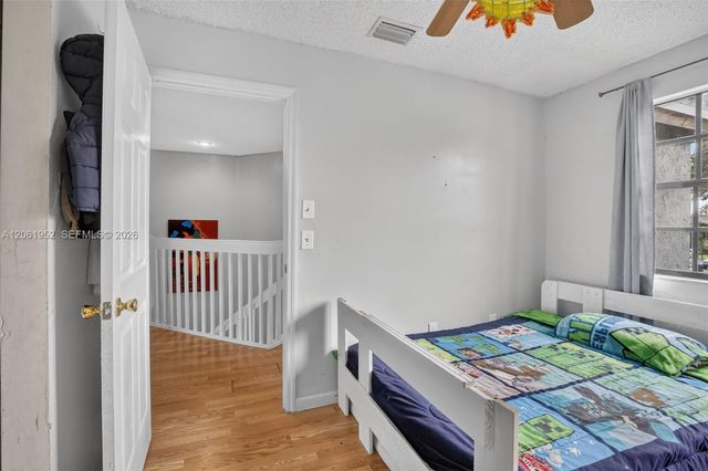 1580 SW 87th Terrace, Pembroke Pines, FL 33025