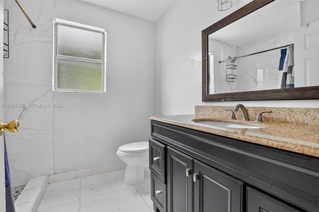 1580 SW 87th Terrace, Pembroke Pines, FL 33025