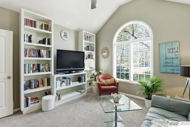 18304 Polk Street, Omaha, NE 68135