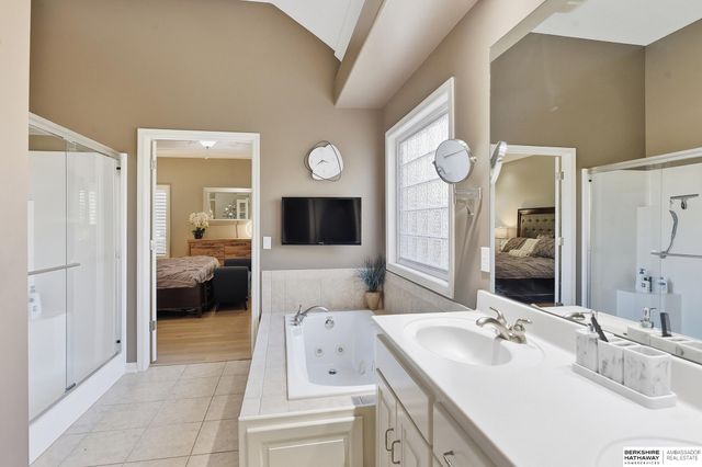 18304 Polk Street, Omaha, NE 68135