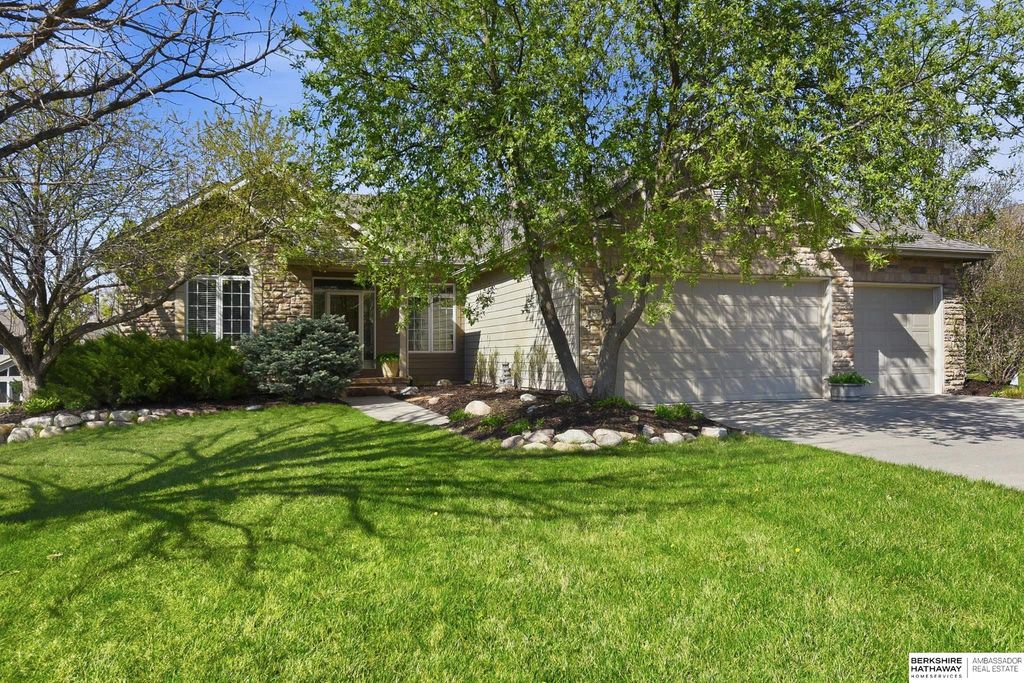 18304 Polk Street, Omaha, NE 68135