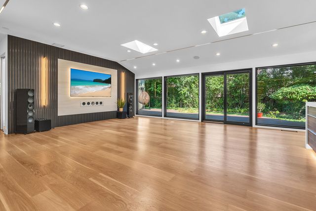 623 Echo Lane, Glenview, IL 60025