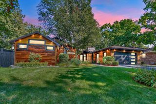 623 Echo Lane, Glenview, IL 60025