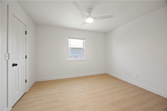 2007 Sycamore Place A, Springdale, AR 72762