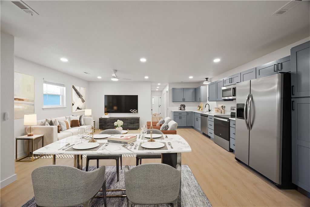 2007 Sycamore Place A, Springdale, AR 72762