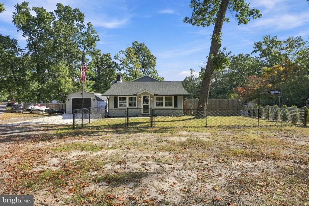 100 CLAN ST, BROWNS MILLS, NJ 08015 — photo 4