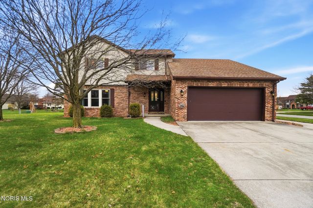 621 Cedar Lane, Bowling Green, OH 43402