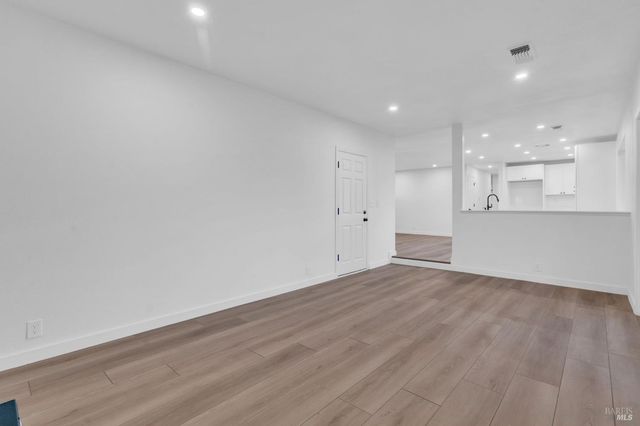 7562 Paddon Rd, Vacaville, CA 95688