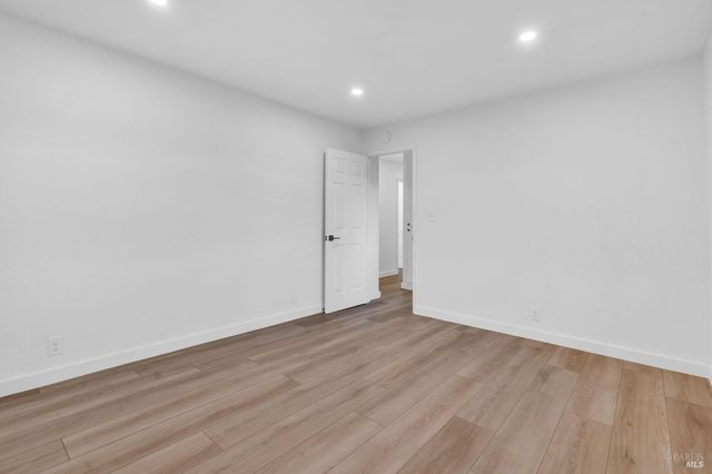 7562 Paddon Rd, Vacaville, CA 95688