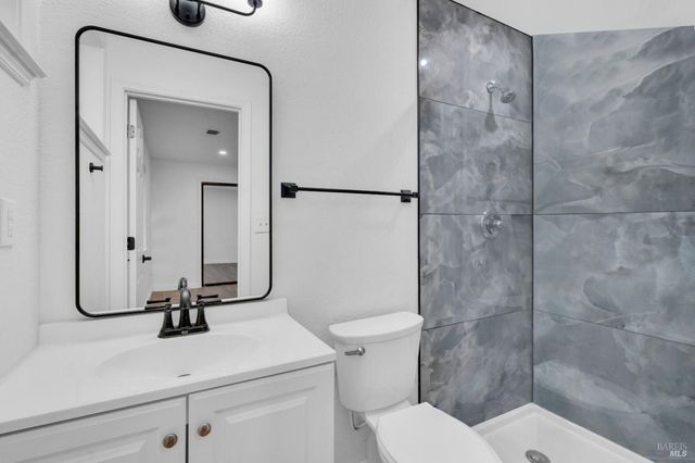 7562 Paddon Rd, Vacaville, CA 95688