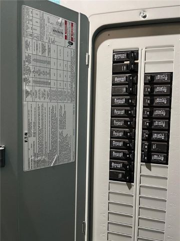 702 Sellers Avenue, Jeannette, PA 15644