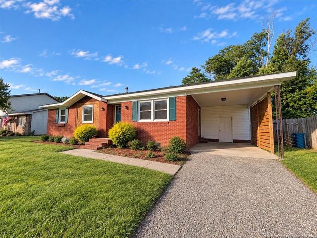 5459 Plateau Road SW, Fayetteville, NC 28303