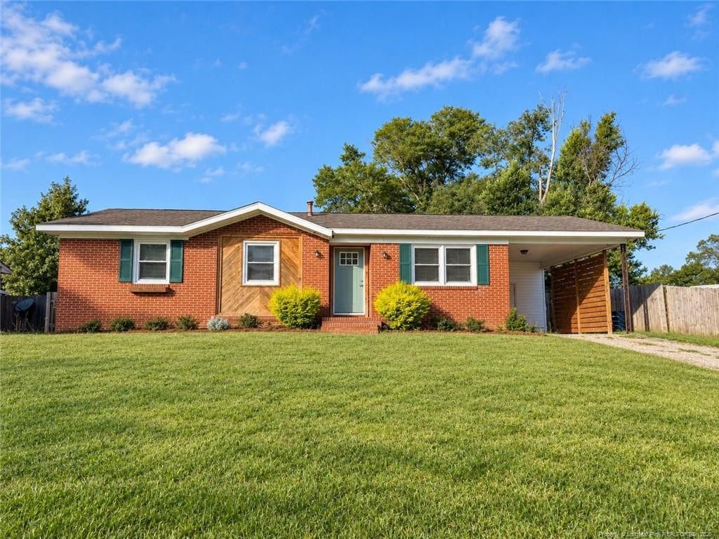 5459 Plateau Road SW, Fayetteville, NC 28303