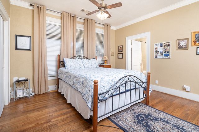 606 S Blackburn Street, Brady, TX 76825