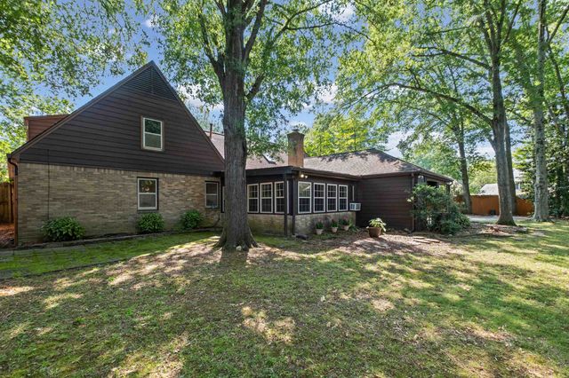 2609 CAVERSHAM CV, Memphis, TN 38119